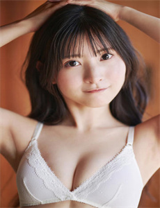 何 何少欣的视频 VK